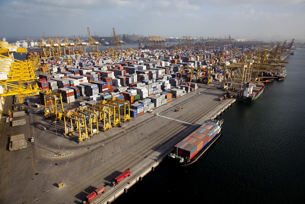 Jebel-Ali-Container-Terminal-1-DP-World-2013_1